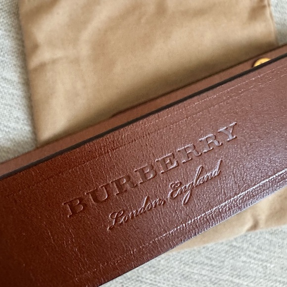 New without Tags Burberry Bridle Leather Ashmore 30MM belt in Brown - Picture 3 of 8